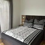 Haus Tao, Am